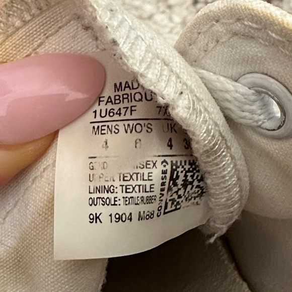 Converse Low-Top Sneaker - Picture 6 of 6